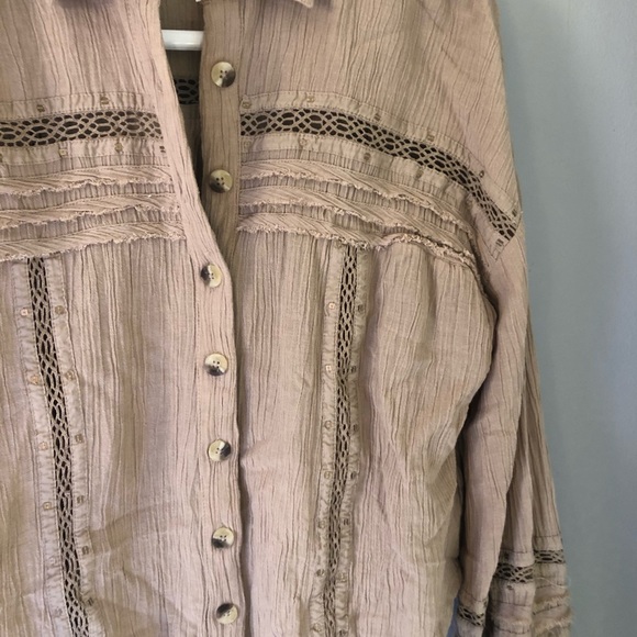 Free People Boho Button Down Long Sleeve Blouse Tan XS - Picture 3 of 9